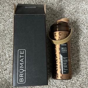 Brumate shaker tumbler Gold Leopard